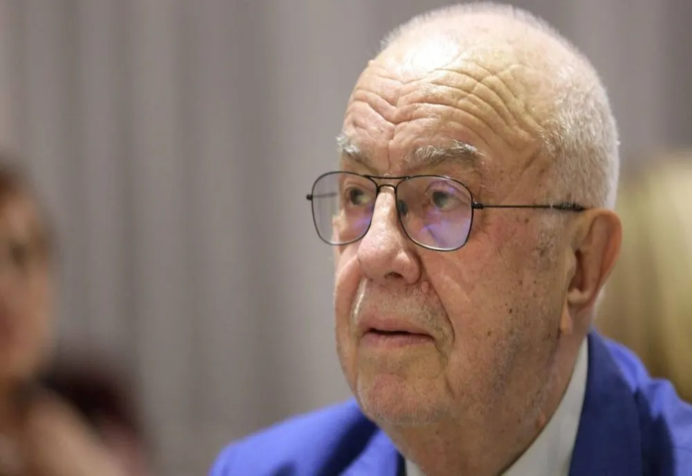 BREAKING A murit Alexandru Arșinel