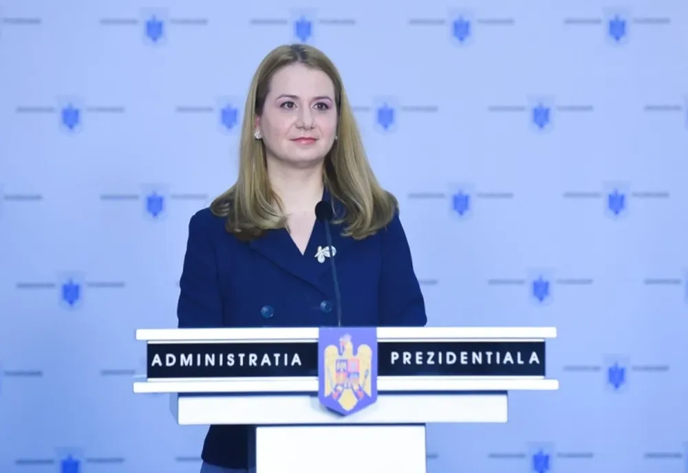 Ministrul Educaţiei: Practica învăţării în trei schimburi nu este una care să ducă la calitate
