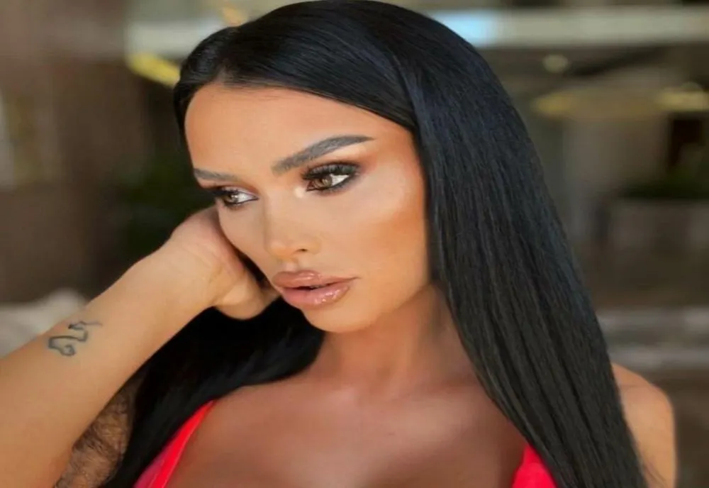Daniela Crudu a fost cerută în căsătorie de tatăl copiilor săi