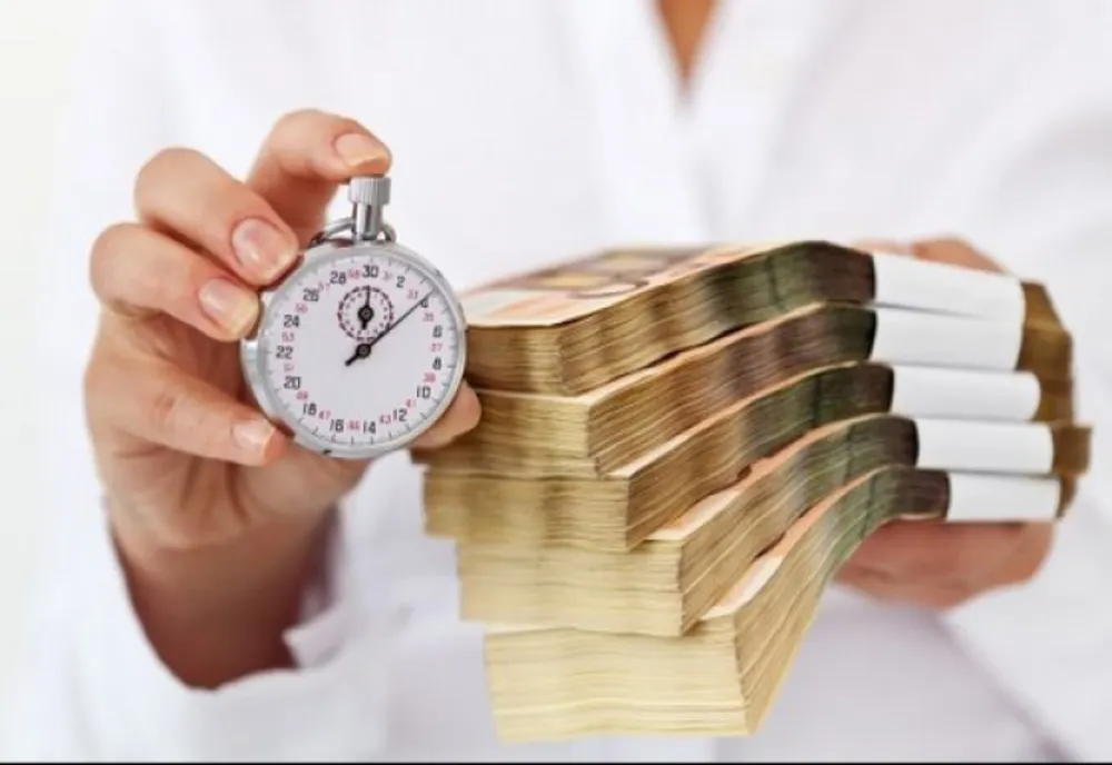 Românii plătesc cele mai mari dobânzi din UE pentru creditele ipotecare