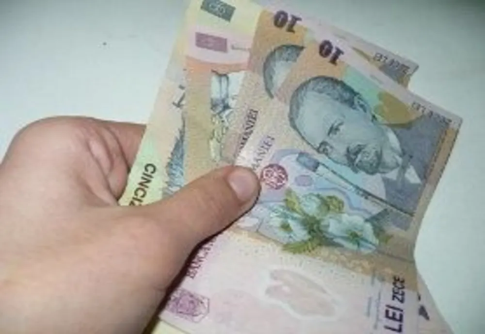 SURSE: Guvernul renunță la majorarea salariului minim!
