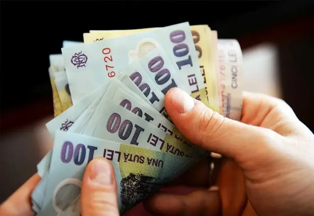 Angajații CASMB ies în stradă: oamenii, nemulțumiți de salarizarea din sistem