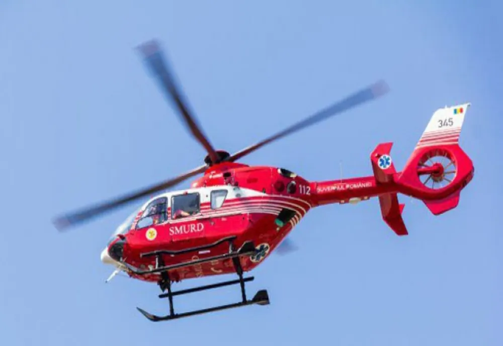 FETIȚĂ DE 9 ANI, GĂSITĂ INCONȘTIENTĂ LA BÂLEA LAC. A FOST TRANSPORTATĂ CU ELICOPTERUL SMURD LA SPITAL