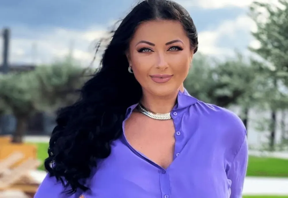Motivul pentru care Gabriela Cristea a renunțat la afacerea cu prăjituri. Face cozonaci doar pentru familie
