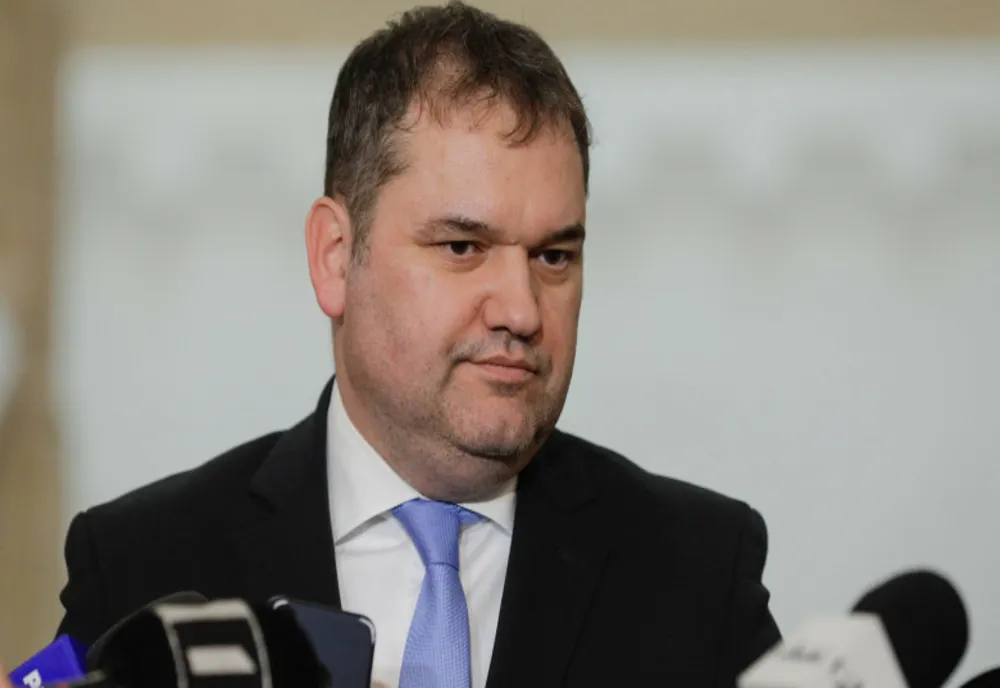 REFORMA ADMINISTRAȚIILOR LOCALE: POSTURI MAI PUȚINE, MANDATE LIMITATE ȘI MAI PUȚINI CONSILIERI. PROIECTUL, ÎN TRANSPARENȚĂ DECIZIONALĂ