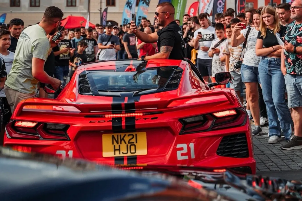 GOAT Rally 2026 ajunge în Piața Sfatului din Brașov