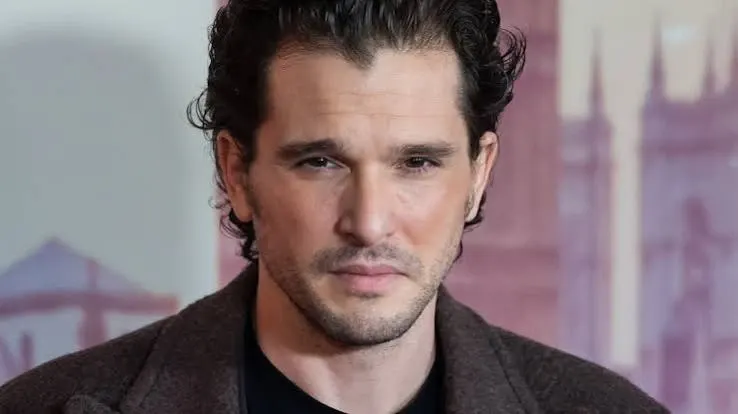 Ce rol va interpreta Kit Harington în viitorul serial „Harry Potter”