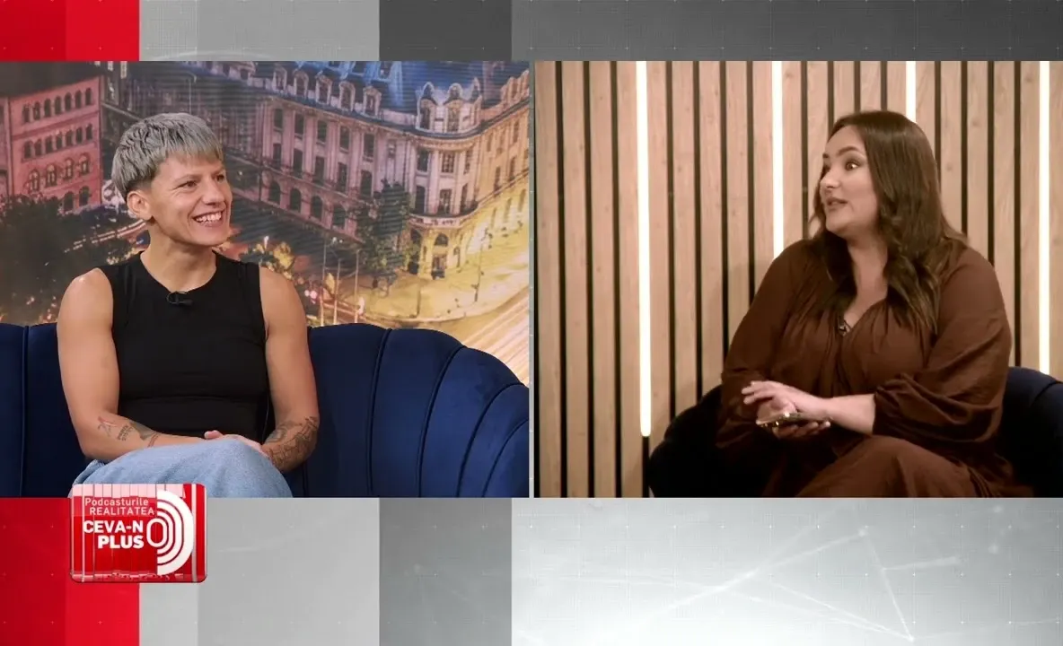 Podcasturile REALITATEA – Ceva-n PLUS | Lăcrămioara Perijoc, despre familie: „Mi-a dat șansa să mă dezvolt într-un mediu greu”