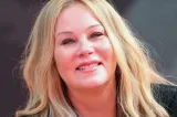 Christina Applegate spune că a fost diagnosticată greşit cu scleroză multiplă