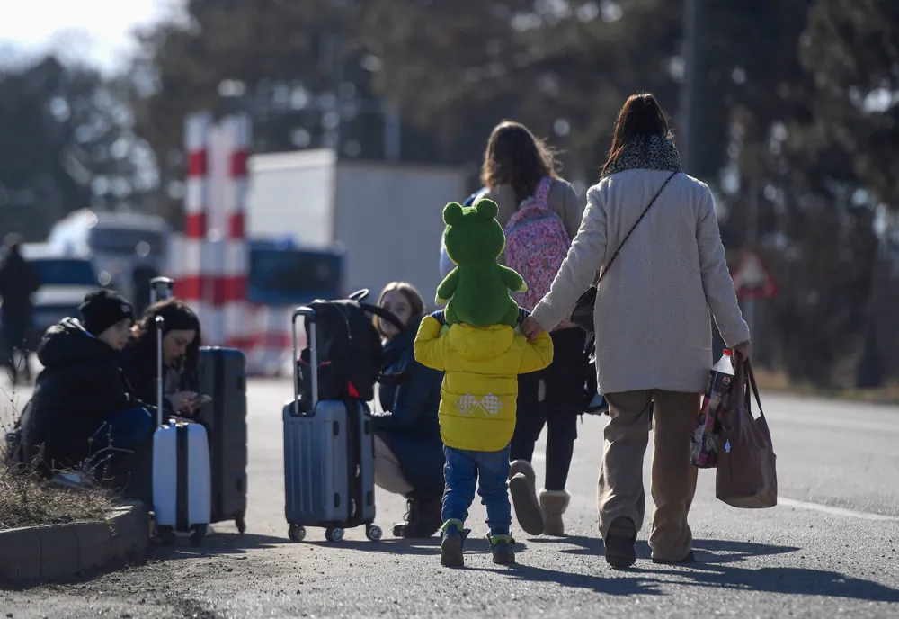 Poliţia de Frontieră: 4.147 de cetăţeni ucraineni au intrat joi în România, în scădere faţă de ziua precedentă