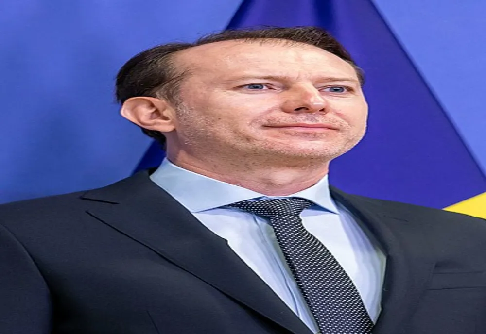 Hackerii ruşi au scris despre Ciolacu că este preşedintele Senatului. Cîțu: În primul rând, nu ştiu ce hackeri sunt ăia care nu ştiu cine e preşedintele Senatului sau preşedintele Camerei Deputaţilor