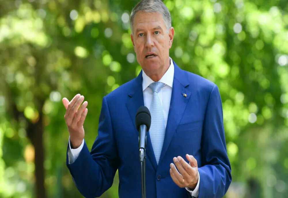 Klaus Iohannis a eliberat din funcţie chestorul principal de poliţie din MAI