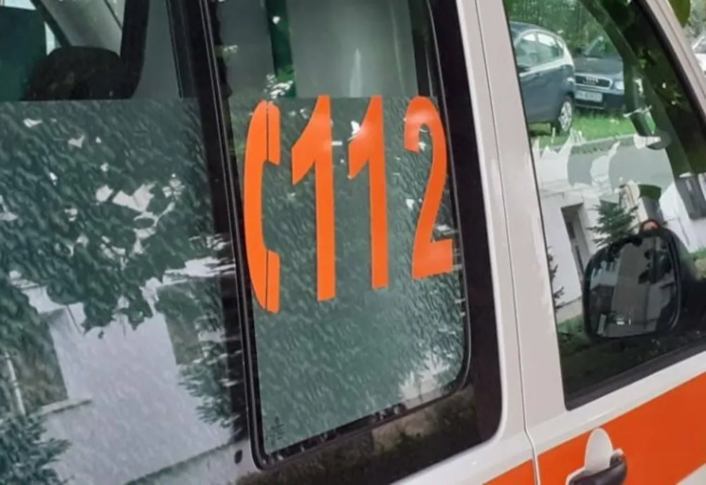 Accident într-un loc de joacă din Parcul Municipal Bistriţa; o fetiţă de 6 ani a fost rănită