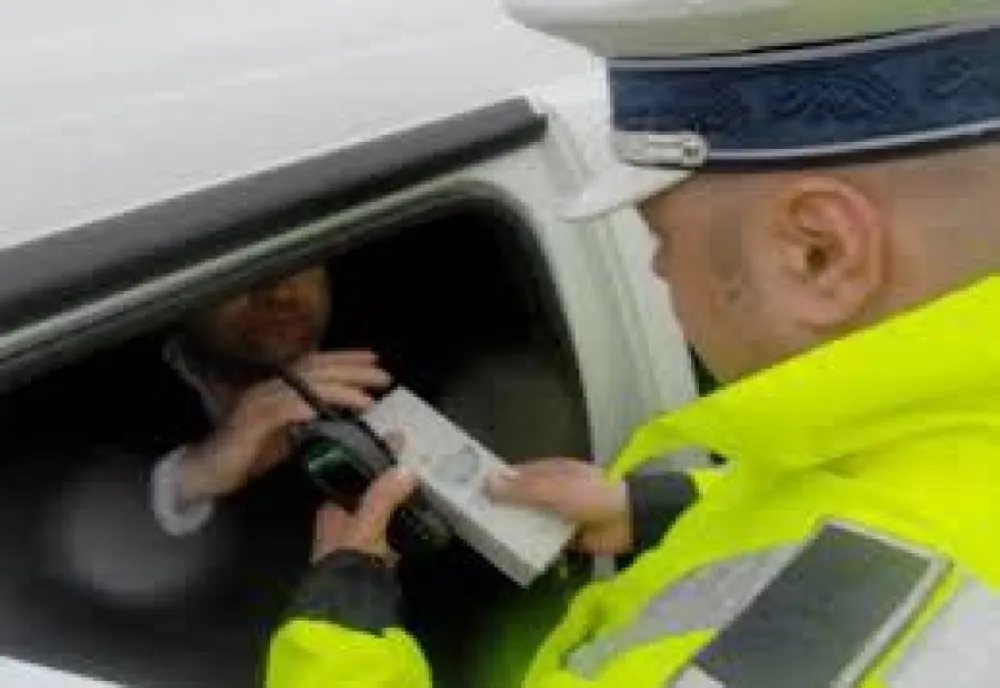 Dacă ai condus băut o dată, nu mai pornești mașina fără test de alcool