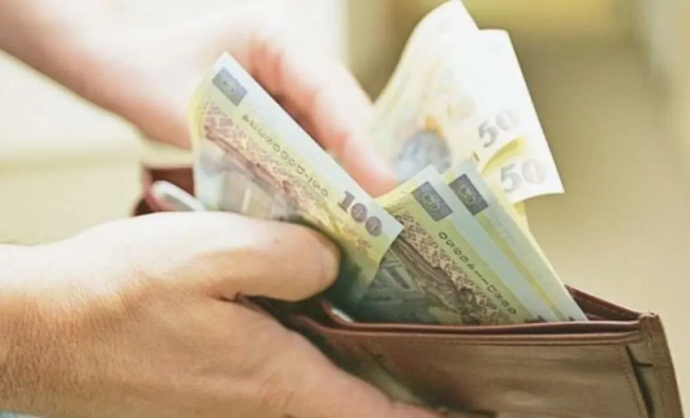 Harta salariilor după primul an de austeritate. Cât au pierdut românii din cauza inflației