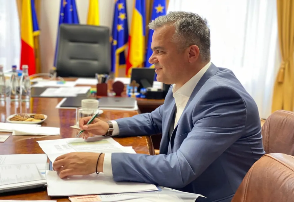 Calcule politice înaintea deciziei finale: are Adrian Veștea susținerea necesară în Parlament?