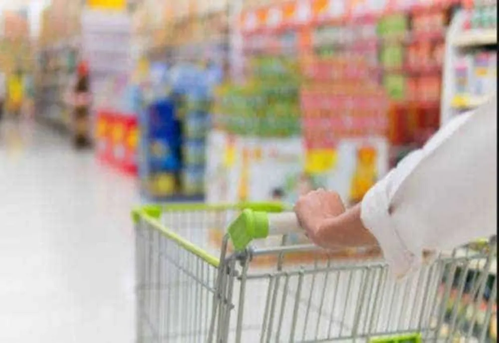 Aditivii din mii de produse de supermarket, asociați cu hipertensiunea. Opt conservanți sunt în atenția cercetătorilor