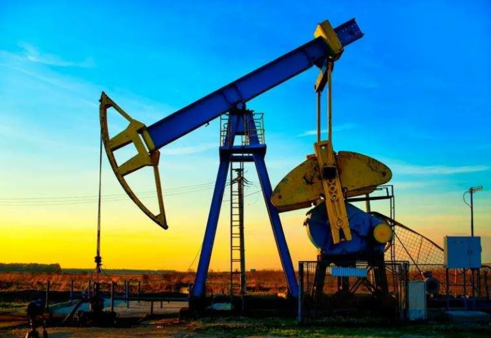 Petrolul, la cel mai ridicat nivel din ultimele 4 săptămâni