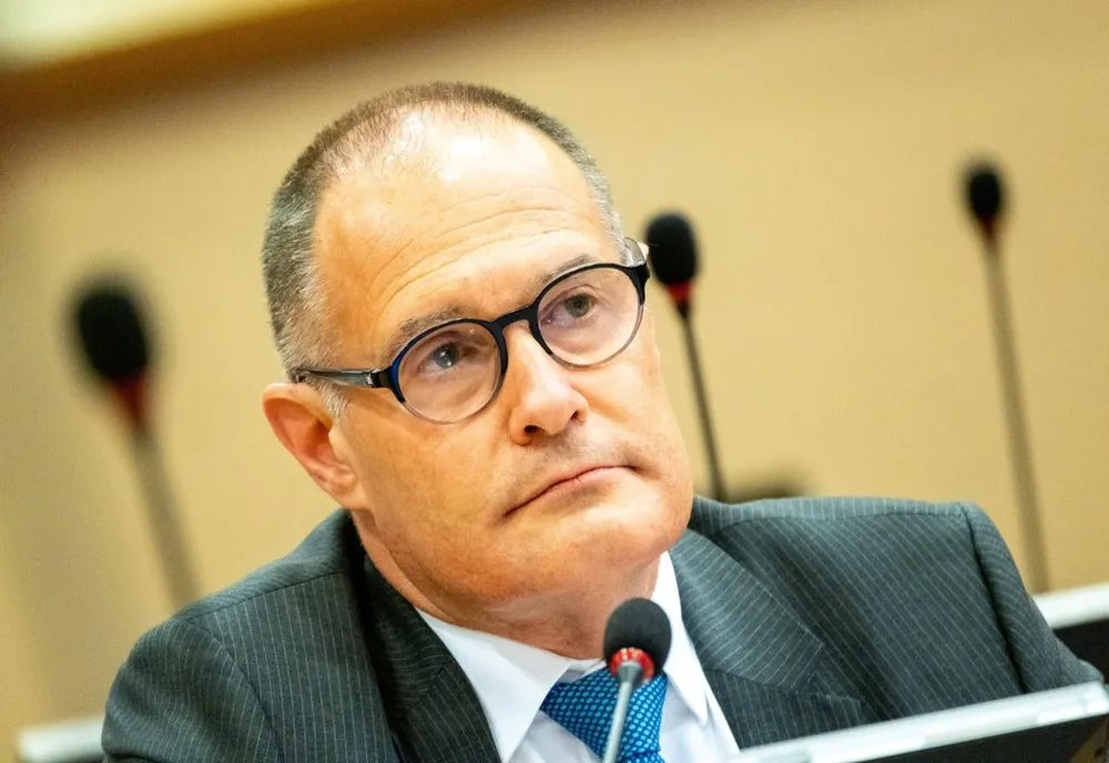 Fostul șef Frontex, acuzat de „vânătoare de migranți” și complicitate la crime împotriva umanității