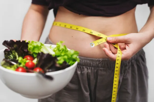 De ce kilogramele sunt atât de greu de dat jos. Cercetătorii au descoperit „memoria” obezității în celulele imunitare