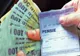 Se dau banii înapoi la pensii în luna februarie. S-au refăcut calculele, cine primește mai mult